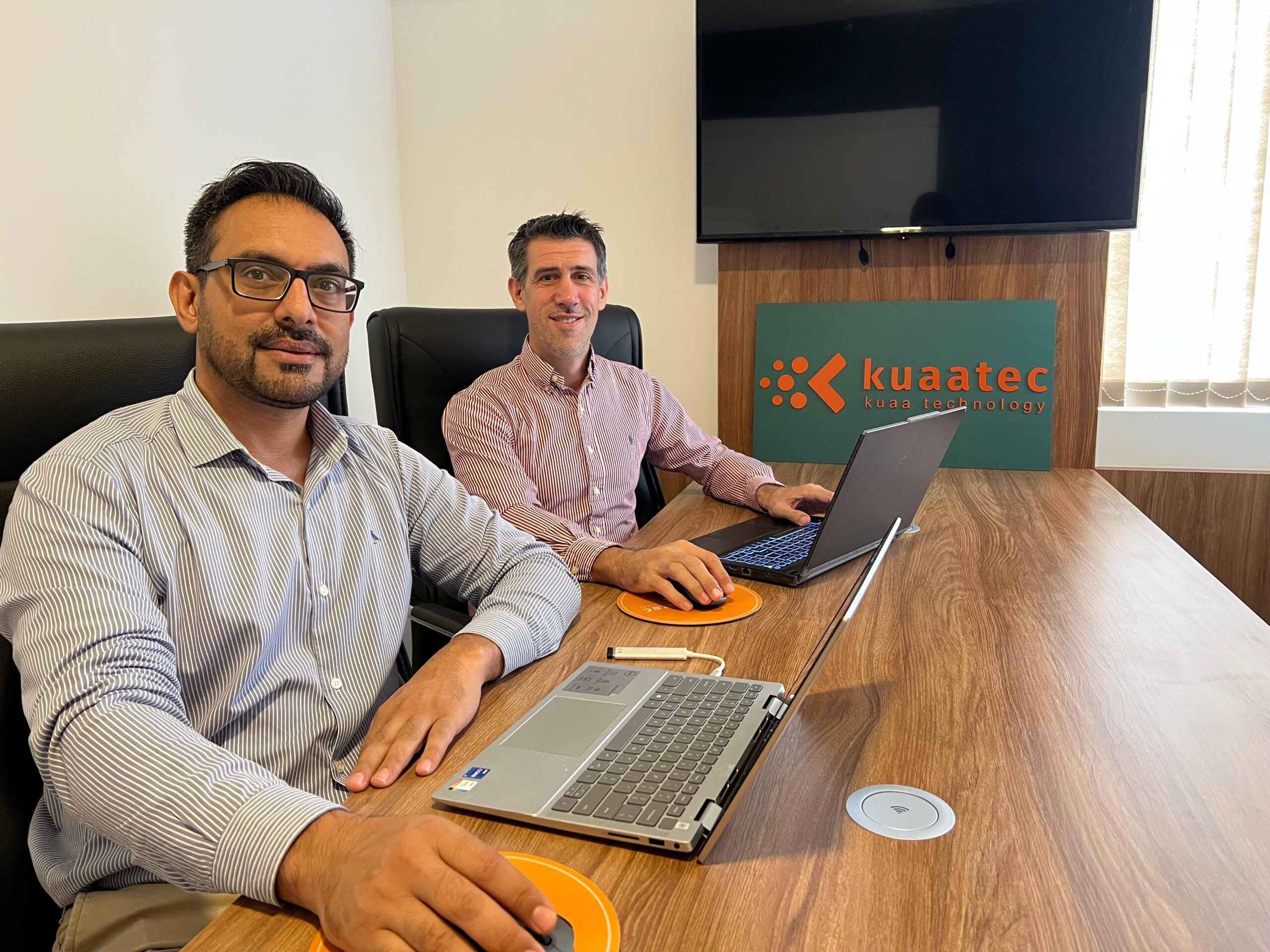 Foto Juan Pablo Zamichiei y Nestor Pastrana